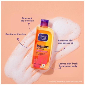 Clean & Clear Foaming Face Wash jar Buy 11 Get 1 Free