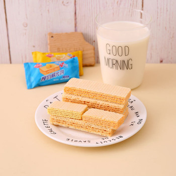 Britannia Treat Creme xtra cheesy Wafers 12g