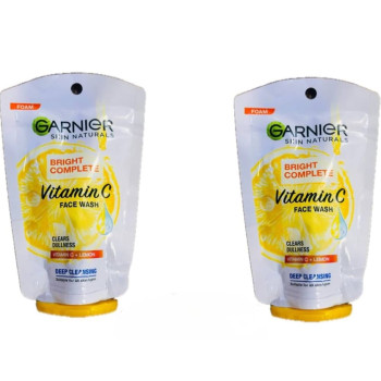 Garnier Skin Naturals Bright Complete Vitamin C Face Wash, 