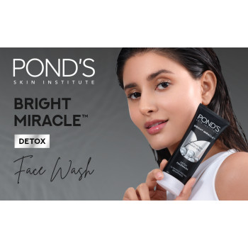 POND'S Bright Miracle Detox Facewash 