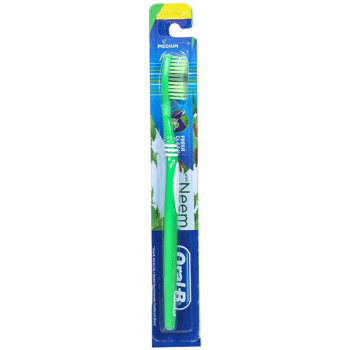 Oral B Fresh Clean With Neem Medium Toothbrush
