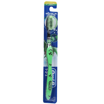 Oral-B 123 Soft Toothbrush with Neem Extract 