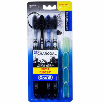 Oral-B Charcoal Deep Clean + Whiter Teeth (Pack of 4)